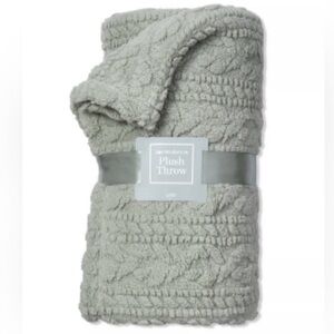 Ulta Beauty gray throw blanket color sage